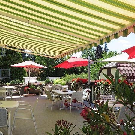 Hotel & Restaurant Krone Waldbronn Exterior foto